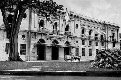 Aduana Building History