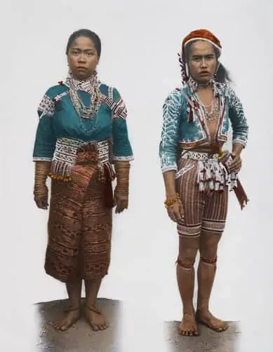 https://filipiknow.net/wp-content/uploads/2016/08/Bagobo-women-in-traditional-clothing.jpg?ezimgfmt=ng:webp/ngcb47