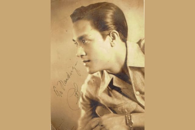 beautiful filipino men women vintage photograph 12