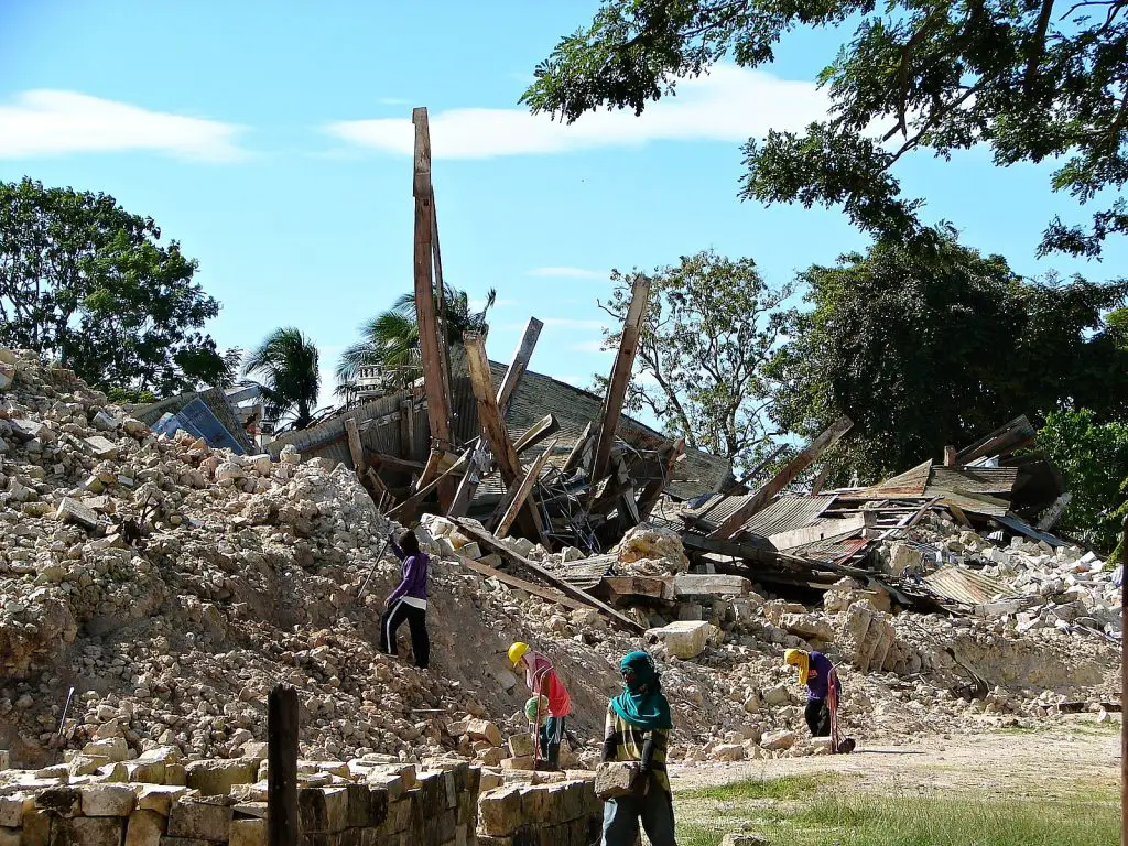 bohol earthquake 2013 - strongest earthquake in the philippines 4