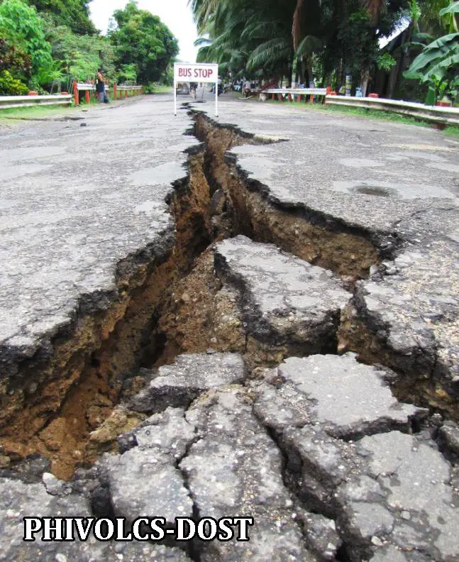 negros oriental earthquake 2012 - strongest earthquake in the philippines 7